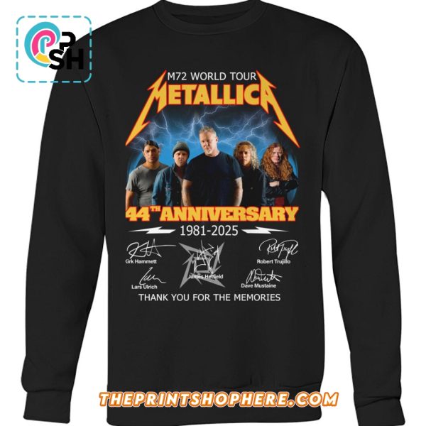M72 World Tour Metallica 44th Anniversary Siagntures T-Shirt