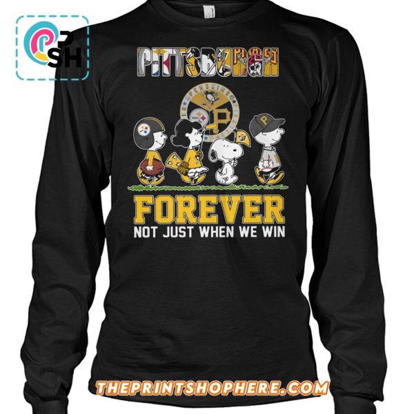 Pittsburgh Panthers The Peanuts Snoopy and Friends T-Shirt