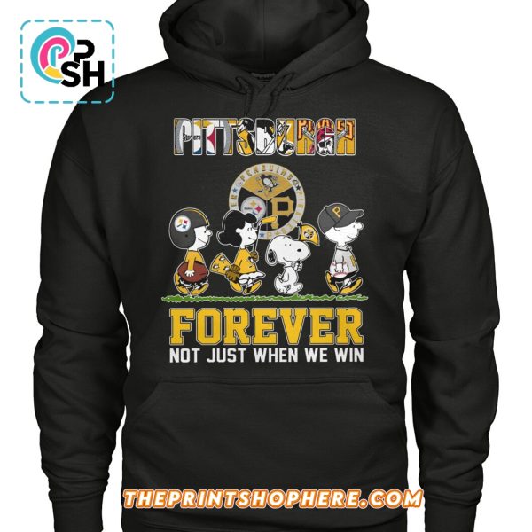 Pittsburgh Panthers The Peanuts Snoopy and Friends T-Shirt