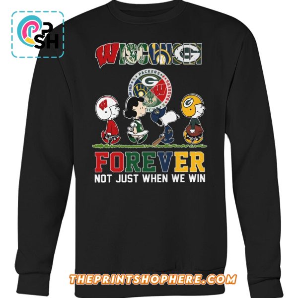 Wisconsin Badgers The Peanuts Snoopy and Friends T-Shirt